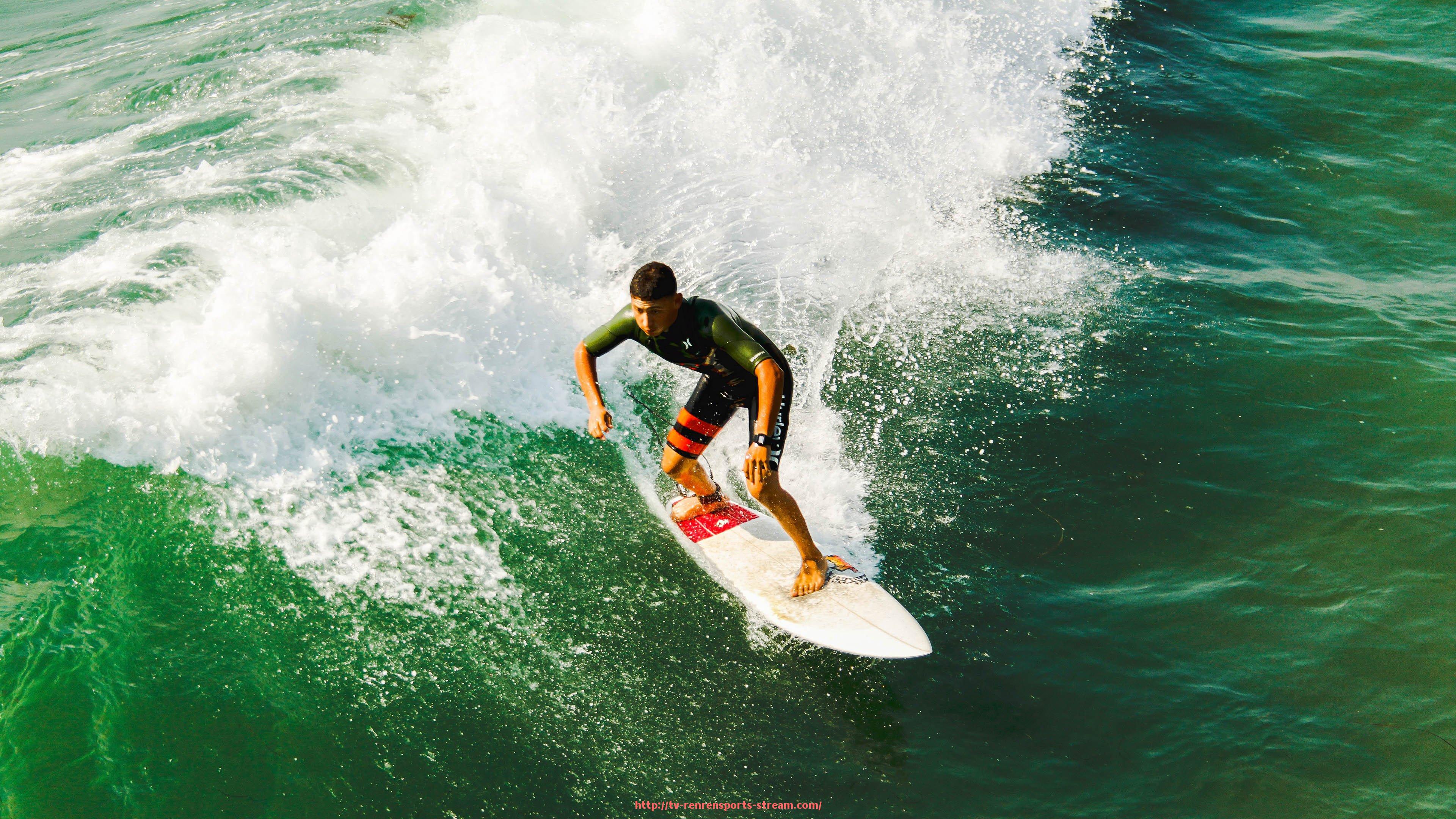 人人体育直播-世界级教练在世俱杯的对决及战术较量分析